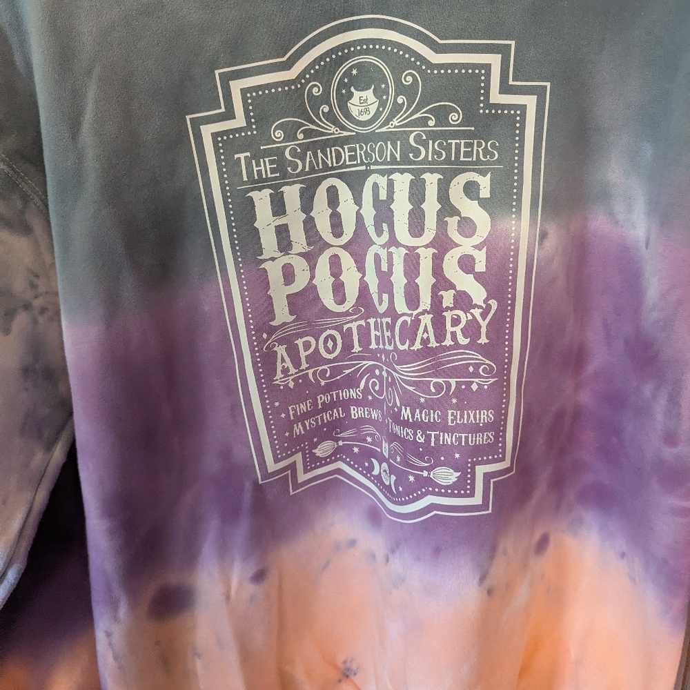 Hocus Pocus Tie-Dye Sweatshirt NWTs Sz M - Picture 2 of 5